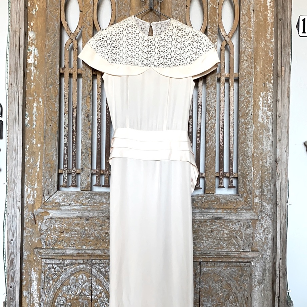 WESTMINSTER LACE MADE IN THE BRITISH CROWN COLONY OF HK CANDLE LIGHT DRESS 10